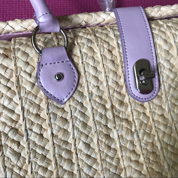 🎉HP🎉 💜💜💜 Woven Rattan Latch Satchel 💜💜💜 - Picture 2 of 13